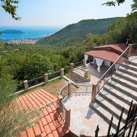 Holiday Home La Musica Budva Exteriör bild
